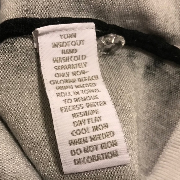 Charter Club 3/4 sleeve floral cardigan with sequins (tag missing-feels like 2X) - Picture 6 of 15